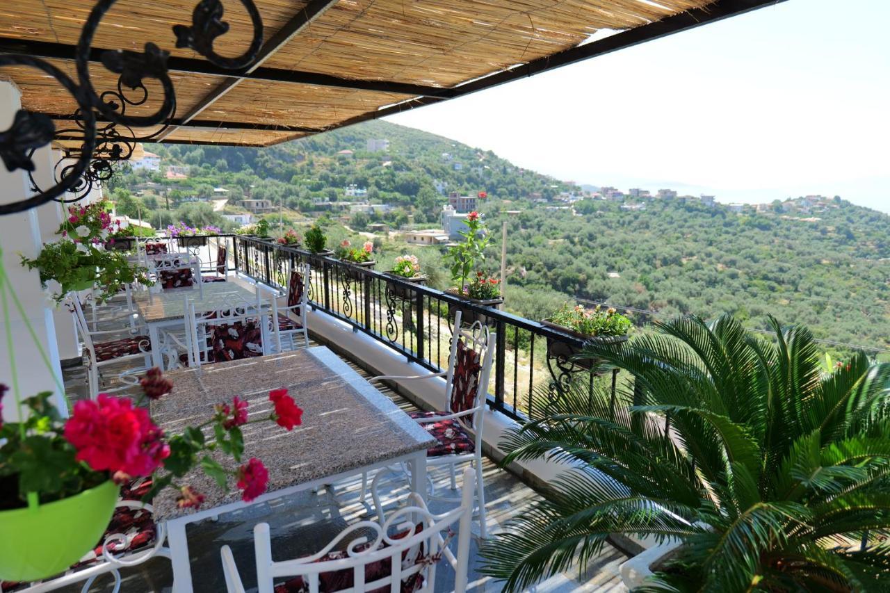 Vila Panorama Piqeras Acomodação com café da manhã Exterior foto
